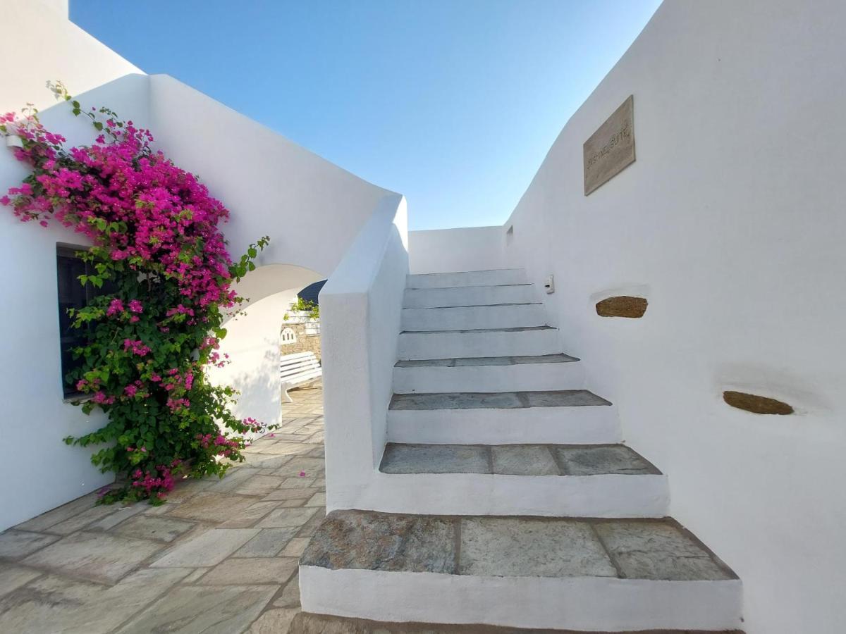 Ursa Major Suites Tinos Luaran gambar